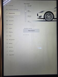 2015 Tesla Model S 70D AWD - 55K Miles - 275 Miles on Full Charge - Autopilot with convenience features - Subzero Weather Package - Premium Upgrade Package - Smart Air Suspension - Power and Lighting Package - NO Accident - Clean Title - Photo 13 - Wood Dale, IL 60191