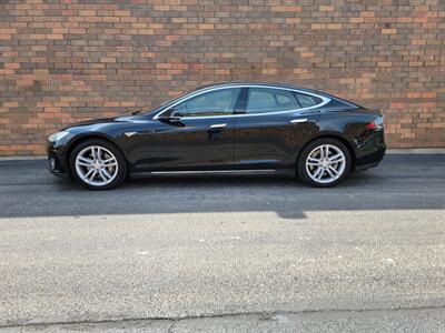 2014 Tesla Model S 85 -- FREE SUPERCHAGE -- 275 Miles on Full Charge  - 1 Owner - Ultra High  Fidelity Sound - Tech Package - Panoramic Roof - Clean Title - Photo 6 - Wood Dale, IL 60191