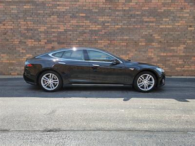 2014 Tesla Model S 85 -- FREE SUPERCHAGE -- 275 Miles on Full Charge  - 1 Owner - Ultra High  Fidelity Sound - Tech Package - Panoramic Roof - Clean Title - Photo 5 - Wood Dale, IL 60191