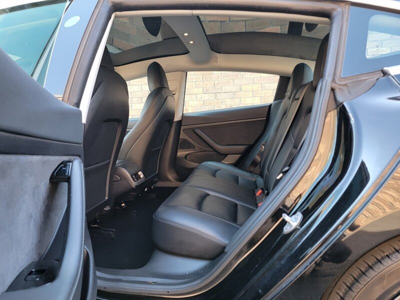 2020 Tesla Model 3 Standard Range Plus photo 17