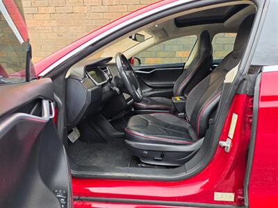 2014 Tesla Model S P85 + -- Performance Pkg -- 416 Hp -  7 seater with jumper seats in trunk - Panoramic roof - Premium Ultra High Fidelity sound - Subzero weather package - Performance Plus Suspension - Photo 25 - Wood Dale, IL 60191