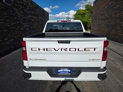 2022 Chevrolet Silverado 1500 Custom 4WD -- 4dr CREW CAB -- 2.7L Turbo I4 310hp - Backup Camera - Bluetooth - 1 Owner - NO Accident - Clean Title - Photo 6 - Wood Dale, IL 60191