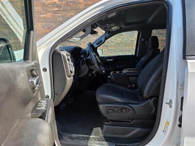 2022 Chevrolet Silverado 1500 Custom 4WD -- 4dr CREW CAB -- 2.7L Turbo I4 310hp - Backup Camera - Bluetooth - 1 Owner - NO Accident - Clean Title - Photo 21 - Wood Dale, IL 60191