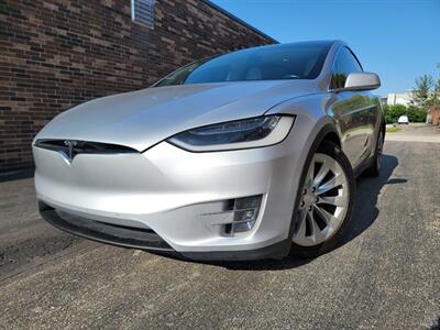 2017 Tesla Model X 75D AWD -- 255 Miles on Full Charge --  Ultra High Fidelity Sound - Enhanced Autopilot - Subzero Weather Package - Premium Upgrades Package - Smart Air Suspension - Warranty until October 2025 - Photo 40 - Wood Dale, IL 60191