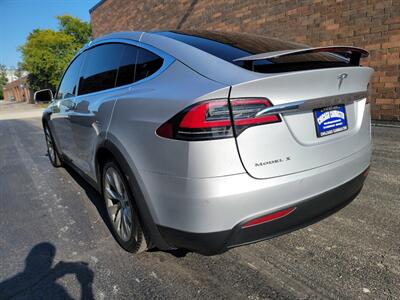 2017 Tesla Model X 75D AWD -- 255 Miles on Full Charge --  Ultra High Fidelity Sound - Enhanced Autopilot - Subzero Weather Package - Premium Upgrades Package - Smart Air Suspension - Warranty until October 2025 - Photo 43 - Wood Dale, IL 60191