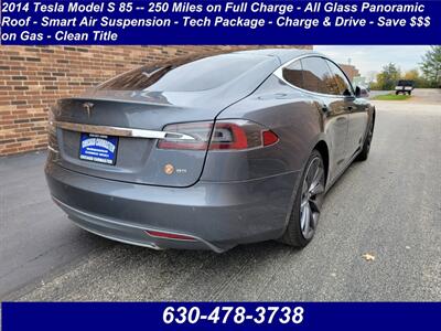 2014 Tesla Model S 85 -- 250 Miles on Full Charge -  - All Glass Panoramic Roof -  Smart Air Suspension - Tech Package - Charge & Drive - NO Accident - Clean Title - Photo 2 - Wood Dale, IL 60191