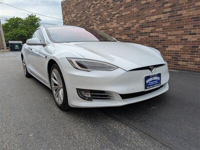 2017 Tesla Model S 75 -- Brand New Battery Replaced -- Glass Roof -  Smart Air Suspension - Ultra High Fidelity Sound - Autopilot - Subzero Weather Package - Premium Upgrade Package - NO Accident - Clean Title - Photo 36 - Wood Dale, IL 60191