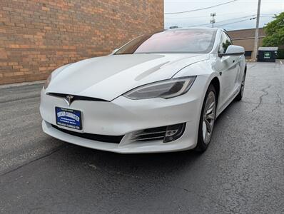 2017 Tesla Model S 75 -- Brand New Battery Replaced -- Glass Roof -  Smart Air Suspension - Ultra High Fidelity Sound - Autopilot - Subzero Weather Package - Premium Upgrade Package - NO Accident - Clean Title - Photo 37 - Wood Dale, IL 60191