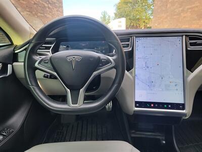 2015 Tesla Model S P85D  AWD -- 691hp -- Performance Package  309 Miles on Full Charge - Save $$$ on Gas - Charge & Drive - Panorama Roof - Auto Pilot - Clean Title - Photo 9 - Wood Dale, IL 60191