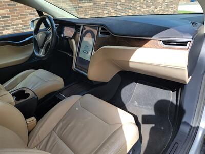 2017 Tesla Model X P100D Ludicrous Performance AWD -  Full Self-Driving Paid - Auto Pilot - Ultra High Fidelity Sound - Subzero Weather Package - Premium Upgrades Package - WARRANTY - Photo 16 - Wood Dale, IL 60191