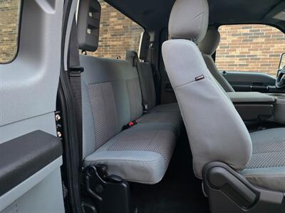 2014 Ford F-250 4X4 Super Duty XLT - 6.2L Flex Fuel V8 - 1 Owner - Backup Camera - Snow Plow Ready - NO Accident - Clean Title - Photo 20 - Wood Dale, IL 60191