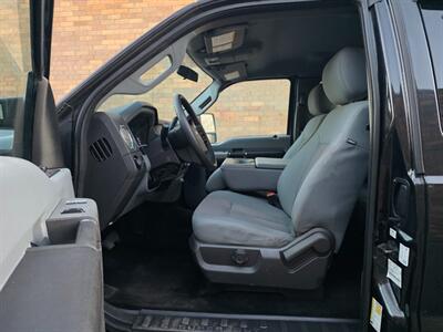 2014 Ford F-250 4X4 Super Duty XLT - 6.2L Flex Fuel V8 - 1 Owner - Backup Camera - Snow Plow Ready - NO Accident - Clean Title - Photo 15 - Wood Dale, IL 60191