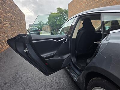 2014 Tesla Model S 85 - 276 Miles on Full Charge - Ultra High Fidelity Sound - Smart Air Suspension - Tech Package - NO Accident - Clean Title - Photo 20 - Wood Dale, IL 60191