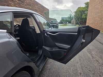 2014 Tesla Model S 85 - 276 Miles on Full Charge - Ultra High Fidelity Sound - Smart Air Suspension - Tech Package - NO Accident - Clean Title - Photo 21 - Wood Dale, IL 60191