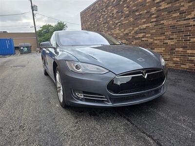 2014 Tesla Model S 85 - 276 Miles on Full Charge - Ultra High Fidelity Sound - Smart Air Suspension - Tech Package - NO Accident - Clean Title - Photo 31 - Wood Dale, IL 60191