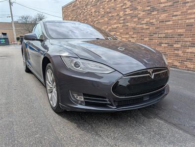 2015 Tesla Model S P90DL Ludicrous Performance AWD - 296 Miles on Full Charge - Auto Pilot - Ultra High Fidelity Sound - Premium Upgrades Package - Smart Air Suspension - Power and Lighting Package - Clean Title - Photo 41 - Wood Dale, IL 60191