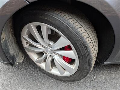 2015 Tesla Model S P90DL Ludicrous Performance AWD - 296 Miles on Full Charge - Auto Pilot - Ultra High Fidelity Sound - Premium Upgrades Package - Smart Air Suspension - Power and Lighting Package - Clean Title - Photo 35 - Wood Dale, IL 60191