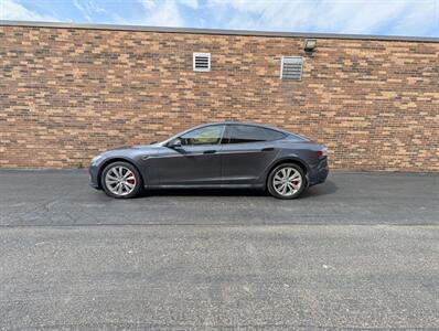 2015 Tesla Model S P90DL Ludicrous Performance AWD - 296 Miles on Full Charge - Auto Pilot - Ultra High Fidelity Sound - Premium Upgrades Package - Smart Air Suspension - Power and Lighting Package - Clean Title - Photo 8 - Wood Dale, IL 60191