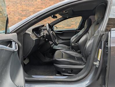 2015 Tesla Model S P90DL Ludicrous Performance AWD - 296 Miles on Full Charge - Auto Pilot - Ultra High Fidelity Sound - Premium Upgrades Package - Smart Air Suspension - Power and Lighting Package - Clean Title - Photo 30 - Wood Dale, IL 60191