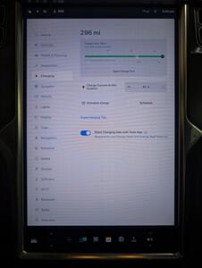 2015 Tesla Model S P90DL Ludicrous Performance AWD - 296 Miles on Full Charge - Auto Pilot - Ultra High Fidelity Sound - Premium Upgrades Package - Smart Air Suspension - Power and Lighting Package - Clean Title - Photo 10 - Wood Dale, IL 60191