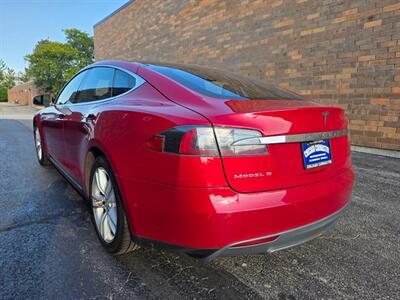 2014 Tesla Model S 90 -- Upgraded MCU - Battery Replaced Upgraded -  Autopilot - Subzero Weather Package - All Glass Panoramic Roof - Tech Package - NO Accident - Clean Title - Photo 5 - Wood Dale, IL 60191
