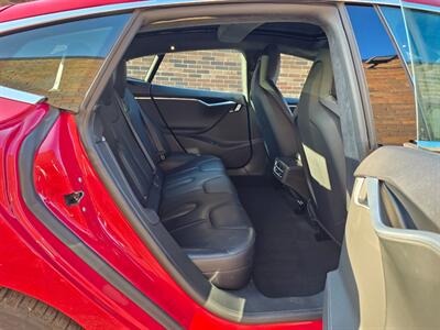 2014 Tesla Model S 90 -- Upgraded MCU - Battery Replaced Upgraded -  Autopilot - Subzero Weather Package - All Glass Panoramic Roof - Tech Package - NO Accident - Clean Title - Photo 30 - Wood Dale, IL 60191