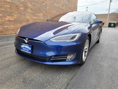 2017 Tesla Model S 75 -- 240 Miles on Full Charge --  Full Self Driving Capability - Autopilot - Premium Upgrades Package - Sunroof - Power and Lighting Package - Standard Suspension - Clean Title - Photo 34 - Wood Dale, IL 60191