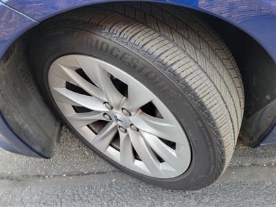 2017 Tesla Model S 75 -- 240 Miles on Full Charge --  Full Self Driving Capability - Autopilot - Premium Upgrades Package - Sunroof - Power and Lighting Package - Standard Suspension - Clean Title - Photo 30 - Wood Dale, IL 60191