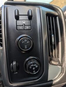 2016 Chevrolet Silverado 2500 LT Z71 4x4 Off Road Package - Vortec 6.0L Flex Fuel - Backup Camera - Bluetooth - Clean Title - Photo 13 - Wood Dale, IL 60191