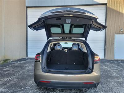 2016 Tesla Model X 75D AWD - 254 Miles on Full Charge -  Ultra High Fidelity Sound - Auto Pilot  with Convenience Features - Smart Air Suspension - 6 Passengers - Photo 7 - Wood Dale, IL 60191