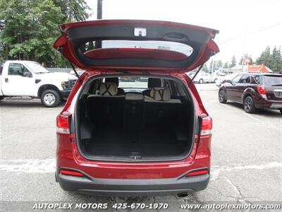 2017 Kia Sorento LX  -AWD - Photo 12 - Lynnwood, WA 98036