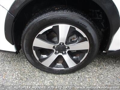 2014 Subaru XV Crosstrek Hybrid Touring   - Photo 4 - Lynnwood, WA 98036