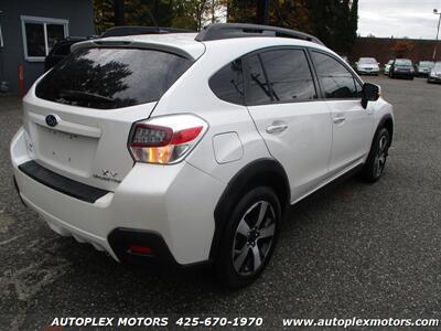 2014 Subaru XV Crosstrek Hybrid Touring   - Photo 8 - Lynnwood, WA 98036