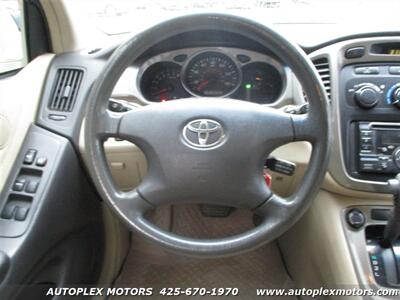 2002 Toyota Highlander  - AWD - Photo 19 - Lynnwood, WA 98036