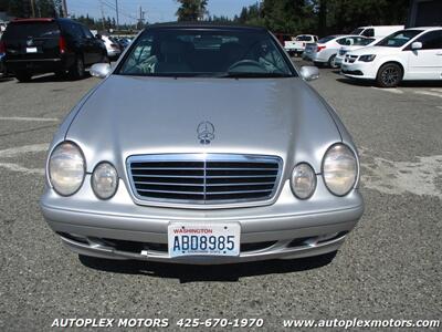 2000 Mercedes-Benz CLK CLK 320  CONVERTIBLE - Photo 2 - Lynnwood, WA 98036