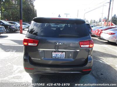 2016 Kia Sedona LX  - 1 OWNER VEHICLE - Photo 4 - Lynnwood, WA 98036