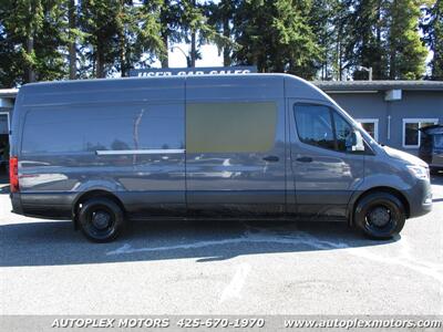 2021 Mercedes-Benz Sprinter 2500  - 1 OWNER VEHICLE - Photo 2 - Lynnwood, WA 98036