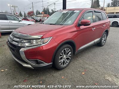 2017 Mitsubishi Outlander SE  - AWD - 1 OWNER - MOONROOF - Photo 1 - Lynnwood, WA 98036