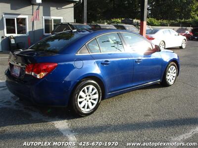 2012 Chevrolet Cruze LS   - Photo 3 - Lynnwood, WA 98036