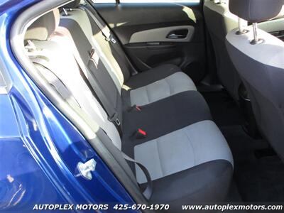 2012 Chevrolet Cruze LS   - Photo 13 - Lynnwood, WA 98036