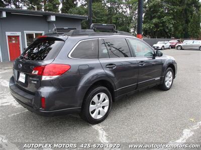 2012 Subaru Outback 2.5i Premium   - Photo 3 - Lynnwood, WA 98036