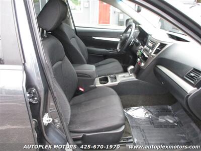 2012 Subaru Outback 2.5i Premium   - Photo 15 - Lynnwood, WA 98036