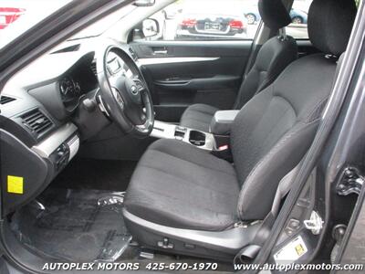 2012 Subaru Outback 2.5i Premium   - Photo 10 - Lynnwood, WA 98036