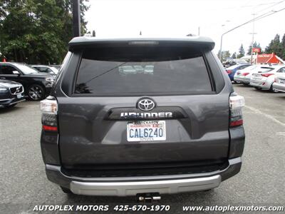 2022 Toyota 4Runner TRD Off-Road Premium   - Photo 4 - Lynnwood, WA 98036