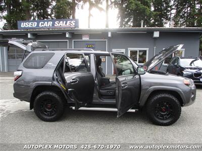 2022 Toyota 4Runner TRD Off-Road Premium   - Photo 46 - Lynnwood, WA 98036