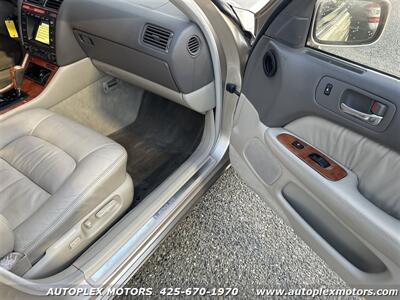 1998 Lexus LS   - Photo 9 - Lynnwood, WA 98036