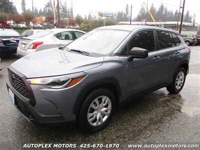 2023 Toyota Corolla Cross L  - AWD - Photo 9 - Lynnwood, WA 98036