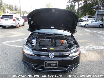 2013 Volkswagen Jetta Hybrid SE   - Photo 17 - Lynnwood, WA 98036