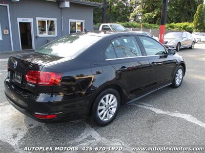 2013 Volkswagen Jetta Hybrid SE   - Photo 3 - Lynnwood, WA 98036