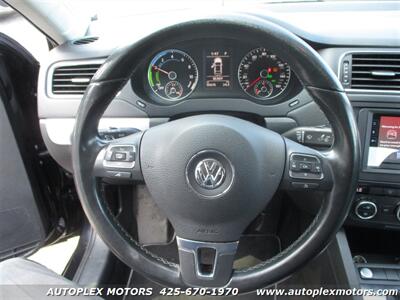 2013 Volkswagen Jetta Hybrid SE   - Photo 19 - Lynnwood, WA 98036